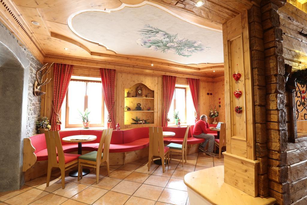Albergo Centrale Forni di Sopra Exteriér fotografie