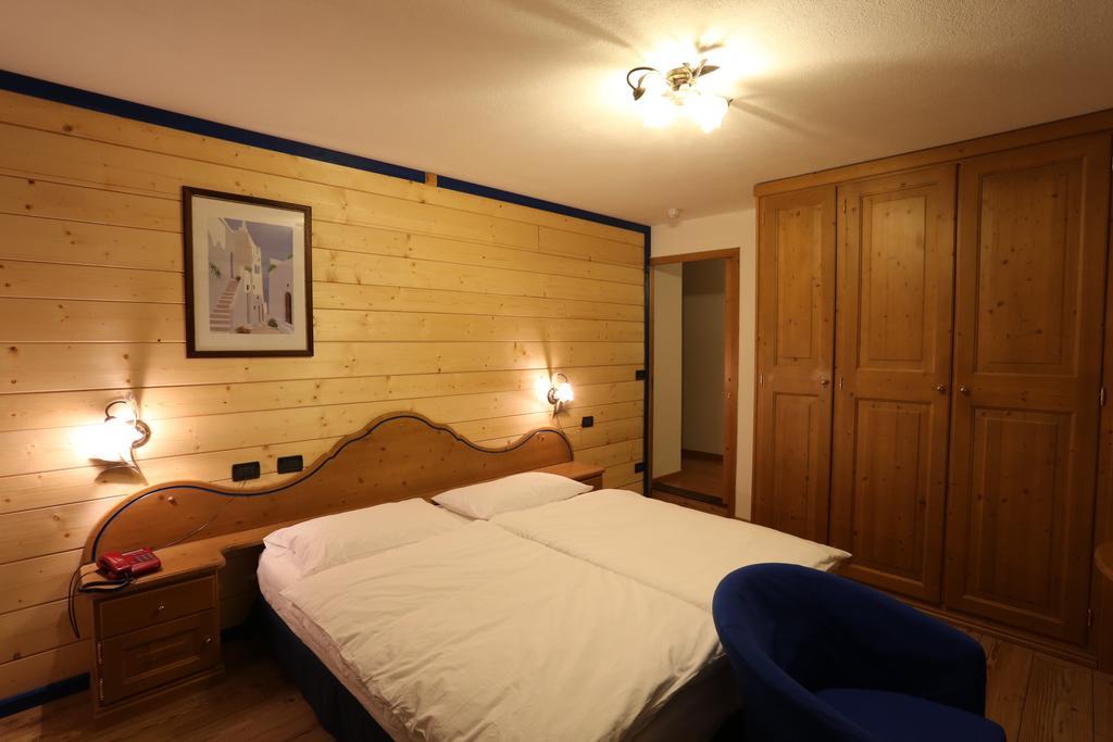 Albergo Centrale Forni di Sopra Pokoj fotografie